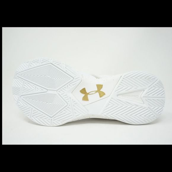 Under Armour Highlight Ace Womens Volleyball Shoes - Picture 6 of 8